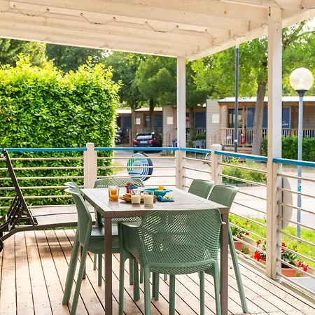 Pra' Delle Torri - Adria Mobile Homes Acampamento